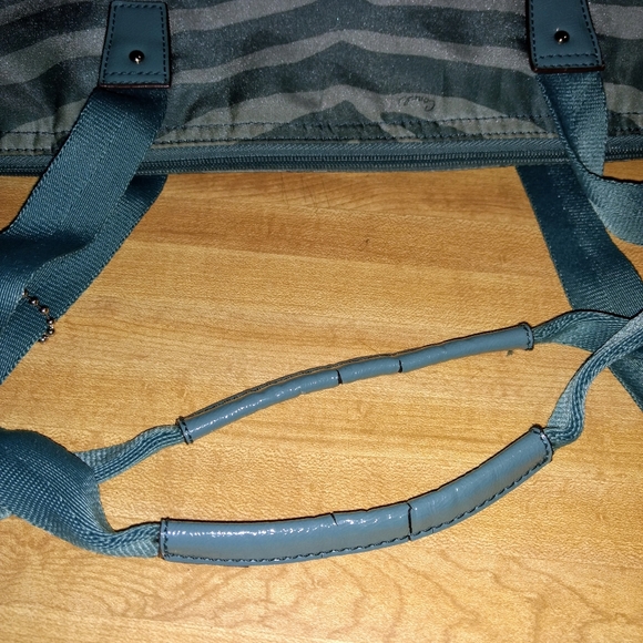 COACH DEVIN TOTE WEEKENDER PACKABLE GETAWAY TOTE - Picture 6 of 16